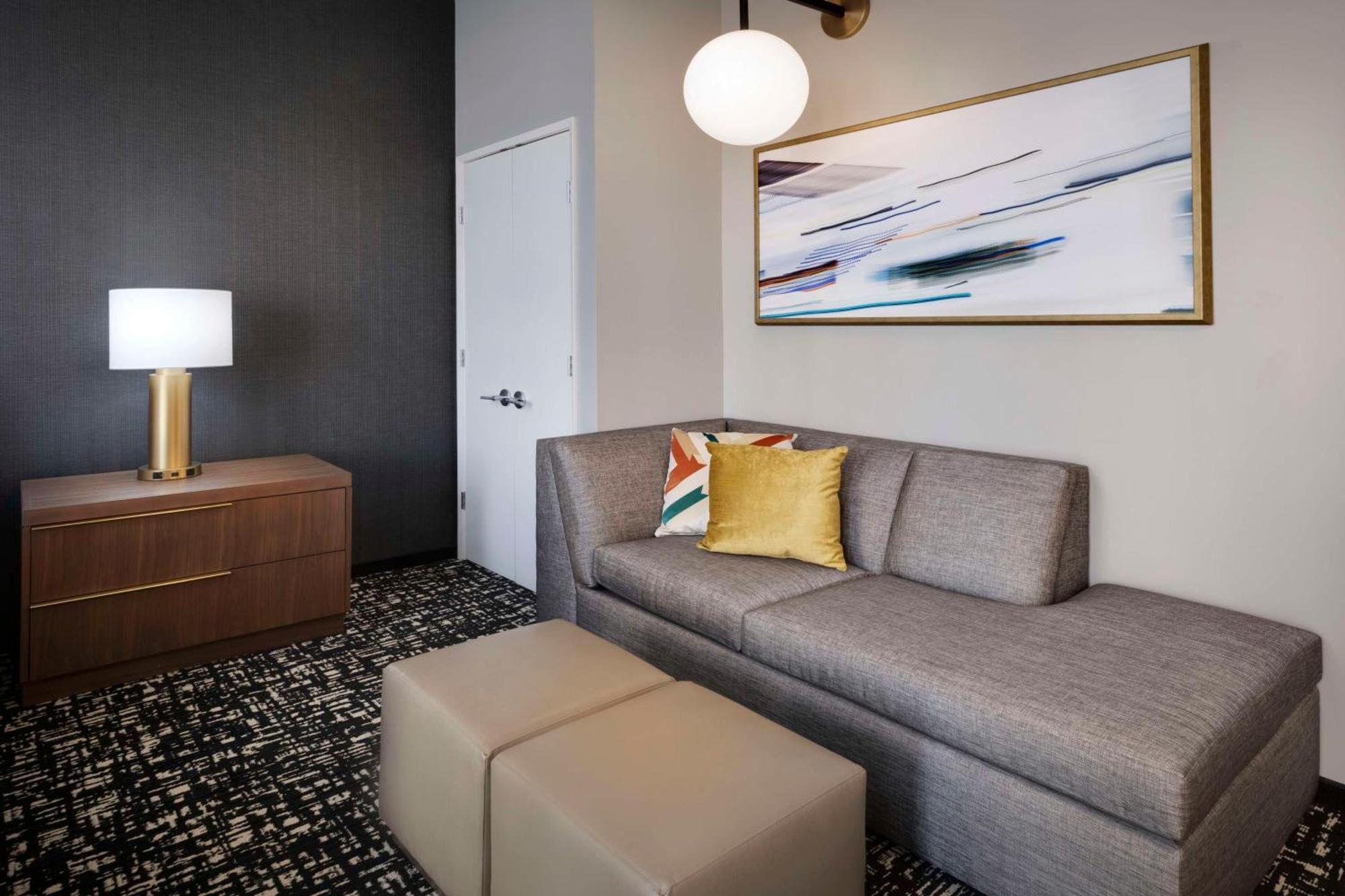 Hotel Hyatt House Lax Century Blvd 3*